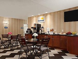 Quality Inn & Suites,Columbia Township>>Cincinnati,3 star