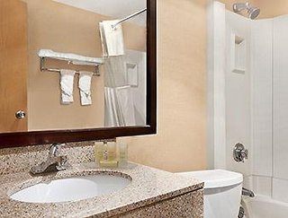 quality inn and suites