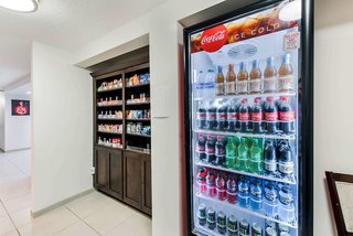 the blu hotel blue ash cincinnati ascend hotel collection