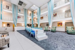 the blu hotel blue ash cincinnati ascend hotel collection