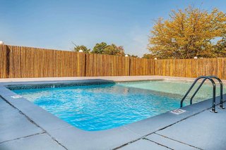 The Blu Hotel Blue Ash Cincinnati, Ascend Hotel Collection,Cincinnati>>Blue Ash,3 star