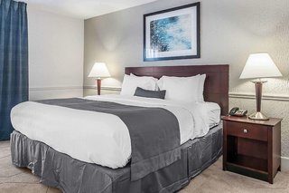 The Blu Hotel Blue Ash Cincinnati, Ascend Hotel Collection,Cincinnati>>Blue Ash,3 star