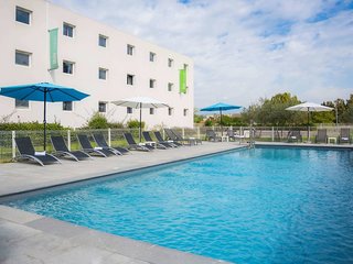 Ibis Styles Pertuis Luberon,Manosque>>Aix-En-Provence,3 star