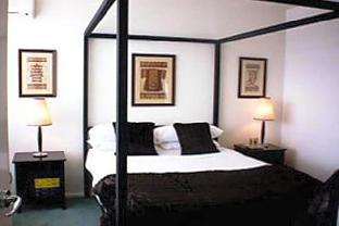 knightsbridge apartments