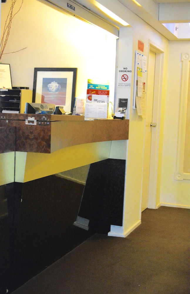 knightsbridge apartments