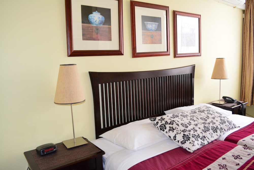 knightsbridge apartments