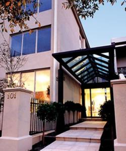 Knightsbridge Apartments,Richmond>>East Melbourne,4 star