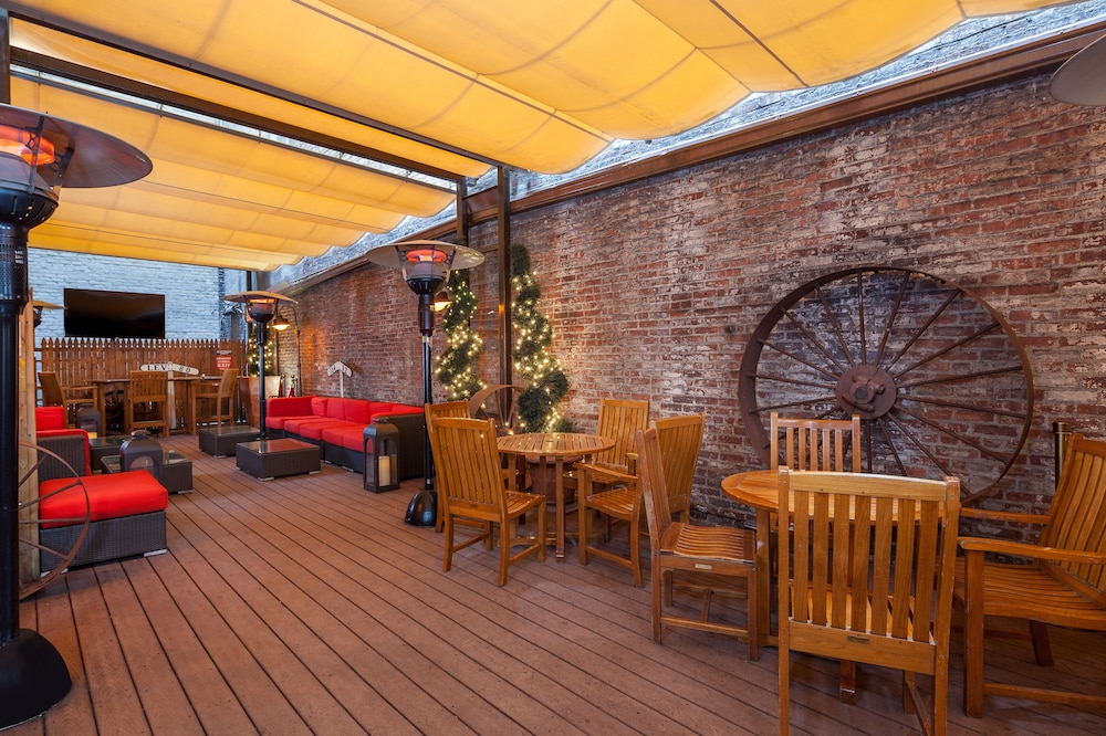 fitzpatrick grand central