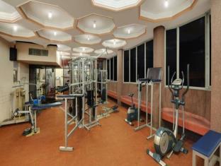 Hotel Amar,Fatehabad Road,4 star