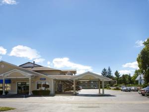 Howard Johnson By Wyndham Niagara Falls,Niagara Falls>>Lundy's Lane,2 star