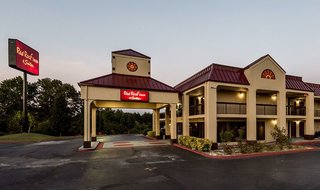 red roof inn and suites clinton tn