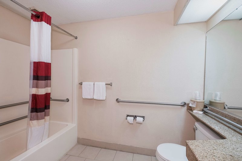 red roof inn and suites augusta west