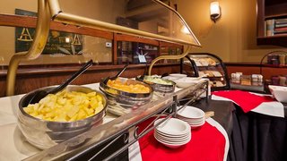 Best Western Parkway Inn & Conference Centre,Ontario>>Cornwall,4 star