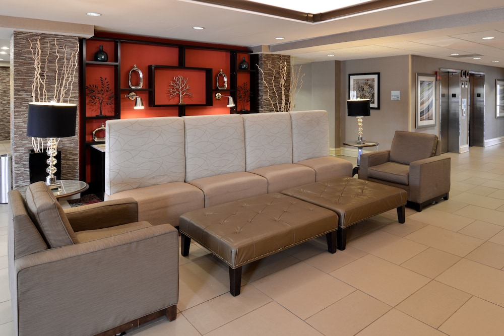 holiday inn express crestwood by ihg