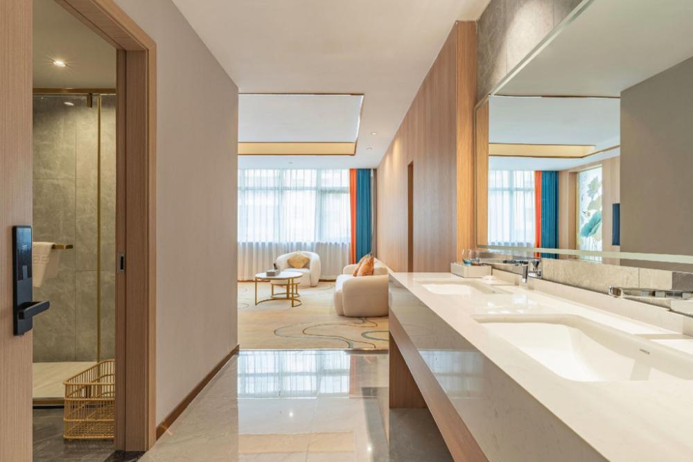 rezen select hotel zunyi renhuai