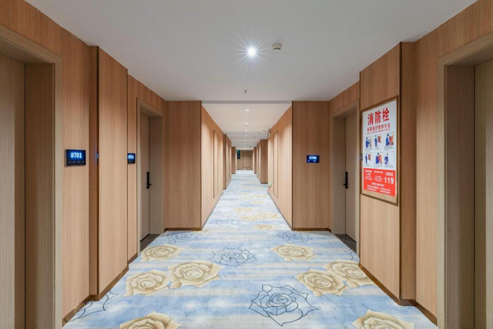 rezen select hotel zunyi renhuai