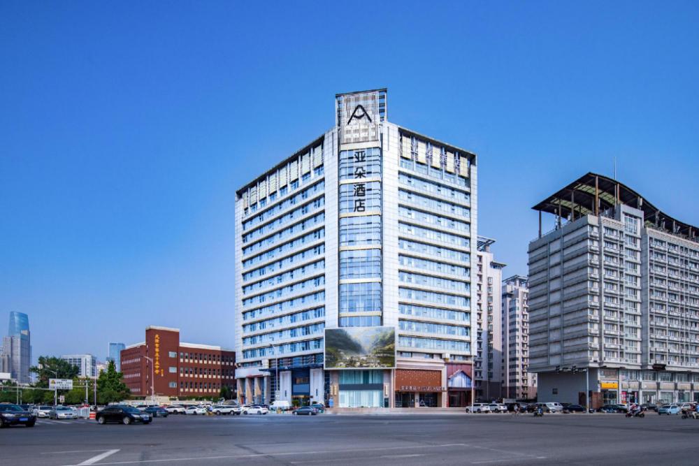 atour hotel tianjin university haiguang temple