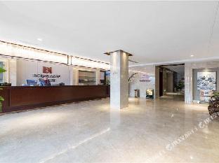 borrman hotel jinan yijia exhibition center laotun metro station