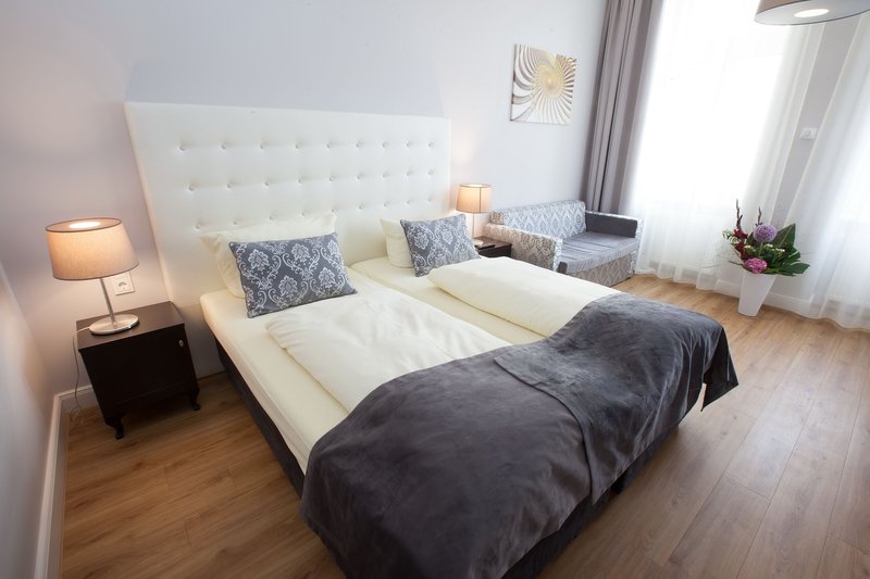 hotel rheinischer hof