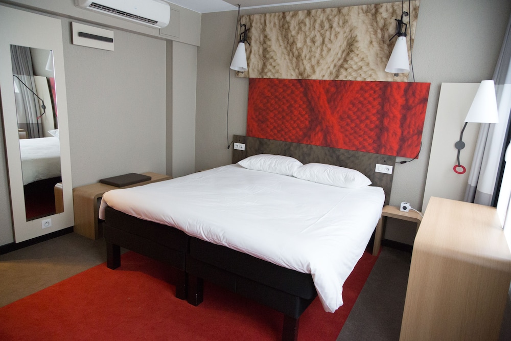 ibis paris grands boulevards opera 9th