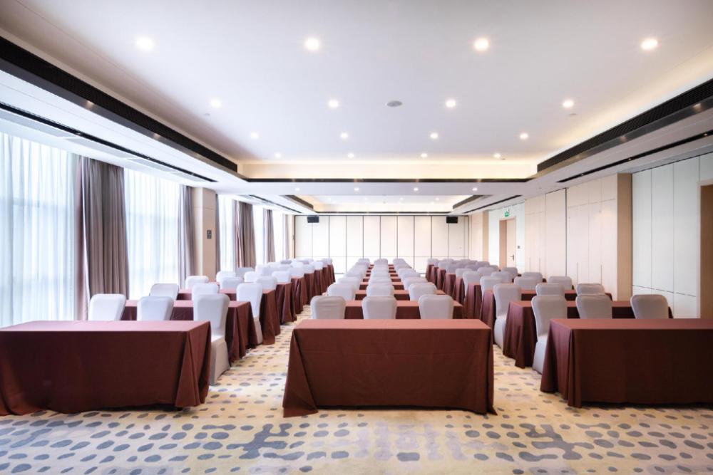 atour hotel shenzhen bantian zhongcheng