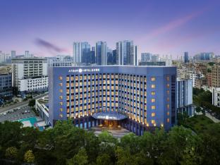 atour hotel shenzhen bantian zhongcheng