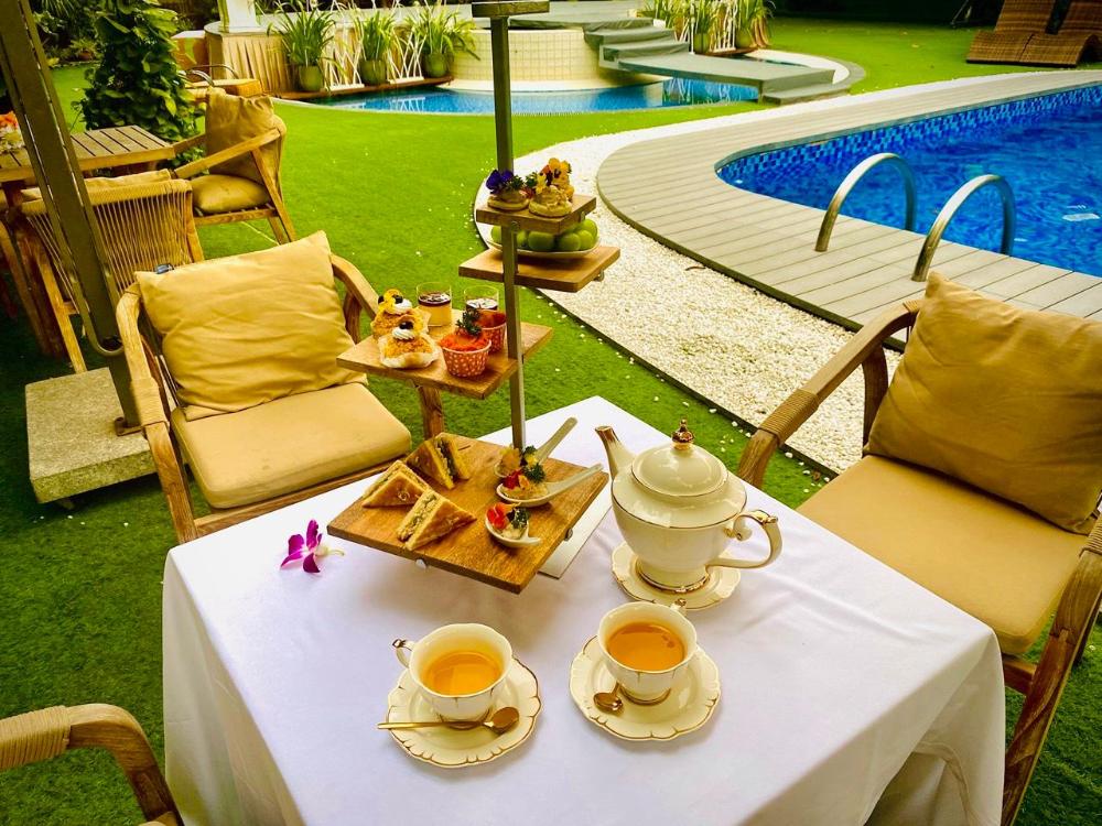 hidden mansions saigon resort