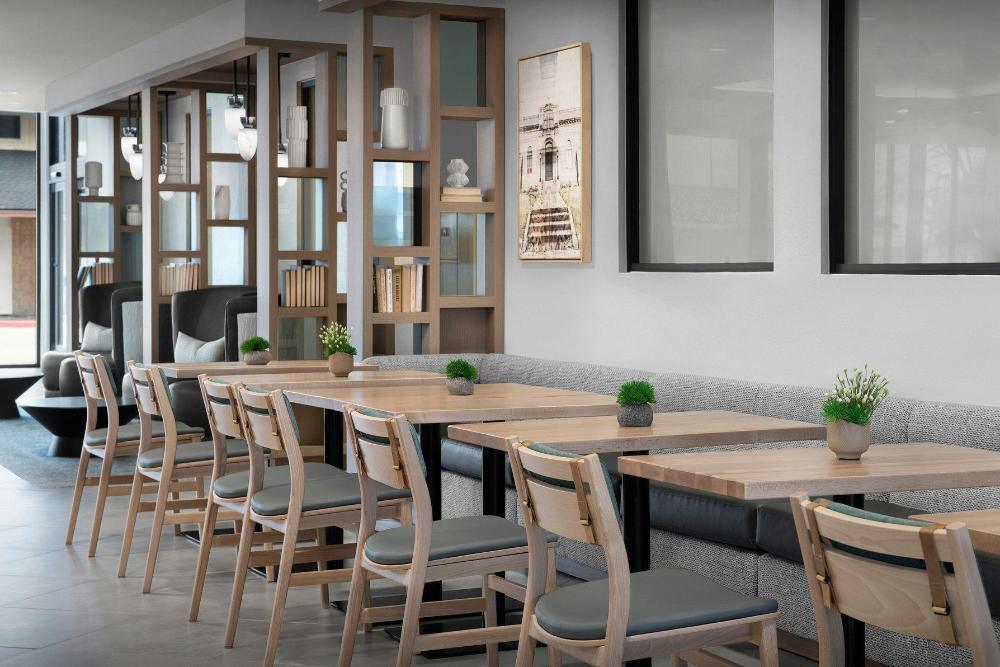 fairfield inn and suites by marriott paris