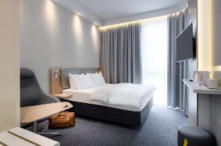 holiday inn express munich airport erding