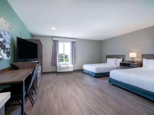 echo suites extended stay by wyndham madison