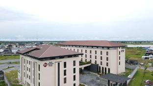 best western plus at the oxbow lake