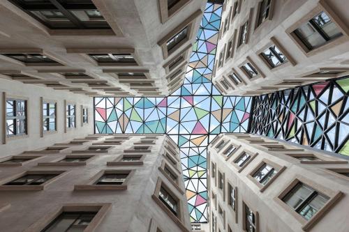 moxy istanbul beyoglu