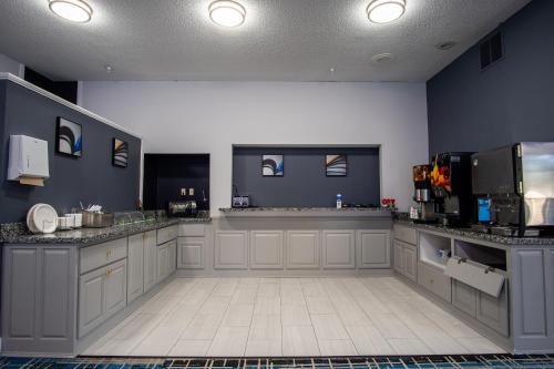 coratel inn and suites by jasper eagan st paul airport and mall of america