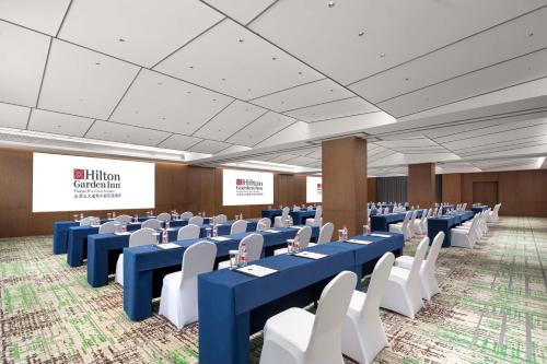 hilton garden inn tianjin five great avenues