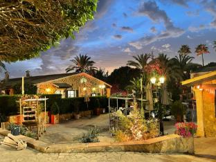 son moli country house