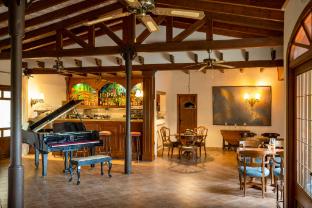 son moli country house