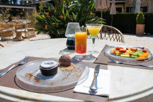 son moli country house