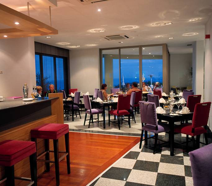 madeira regency cliff