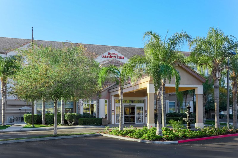 hilton garden inn bakersfield