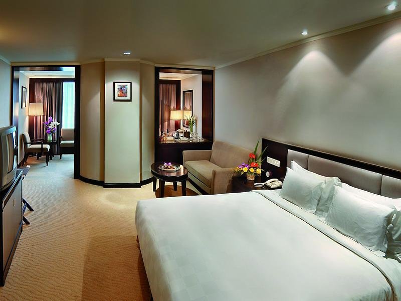 crowne plaza zhuhai city center by ihg