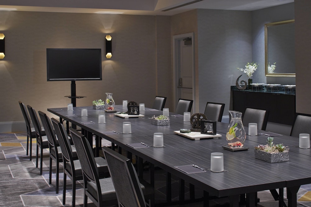 renaissance providence downtown hotel
