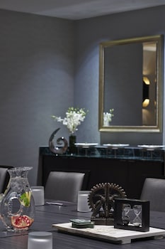Renaissance Providence Downtown Hotel,Providence County>>East Providence,4 star