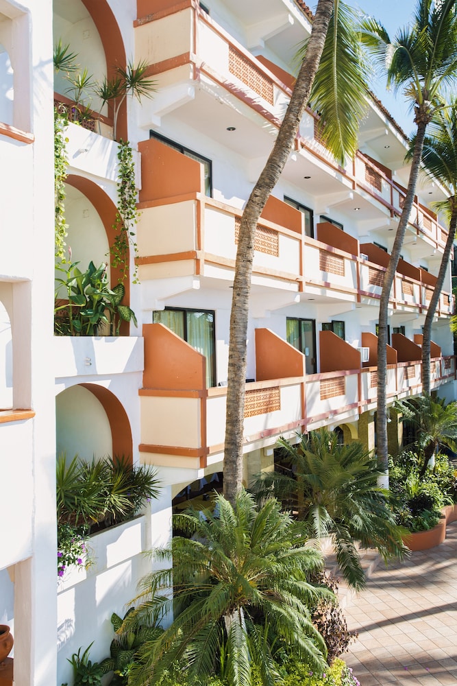 el pescador hotel