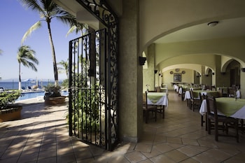 el pescador hotel