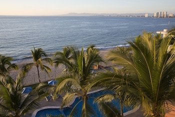 el pescador hotel