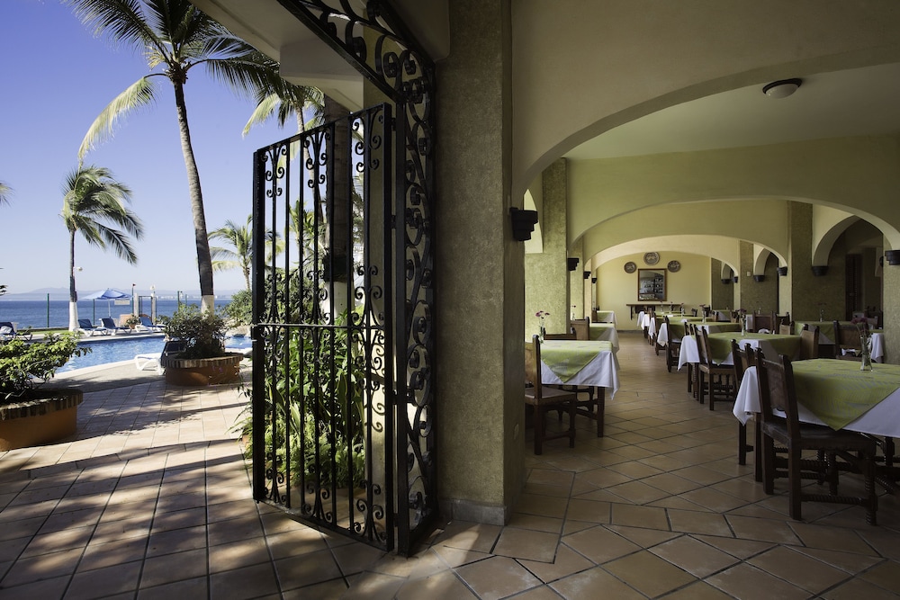 el pescador hotel