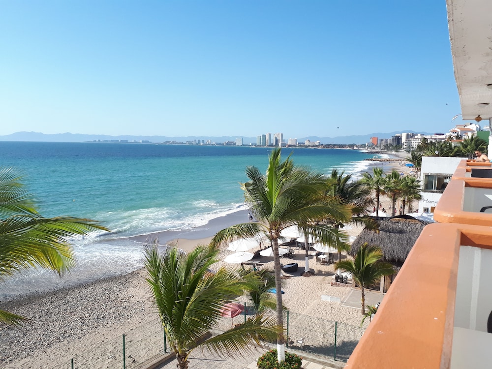el pescador hotel