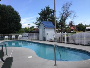 guest inn pigeon forge