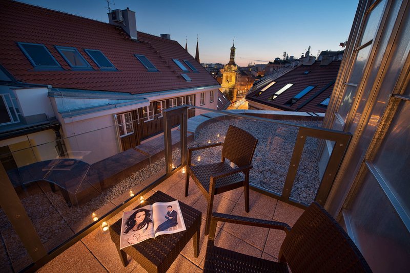 ea embassy prague hotel