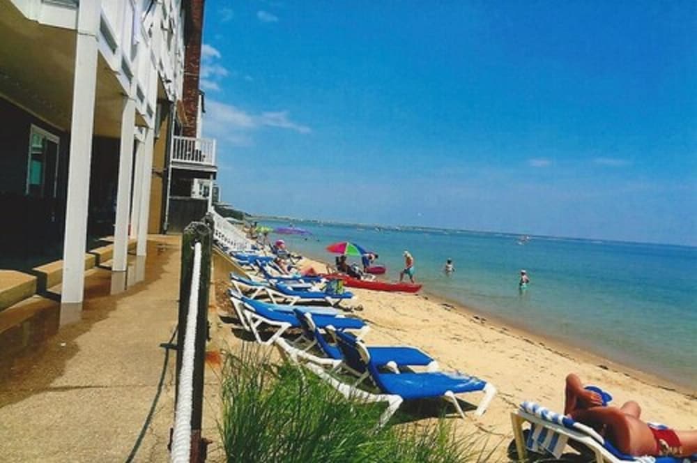 surfside hotel and suites